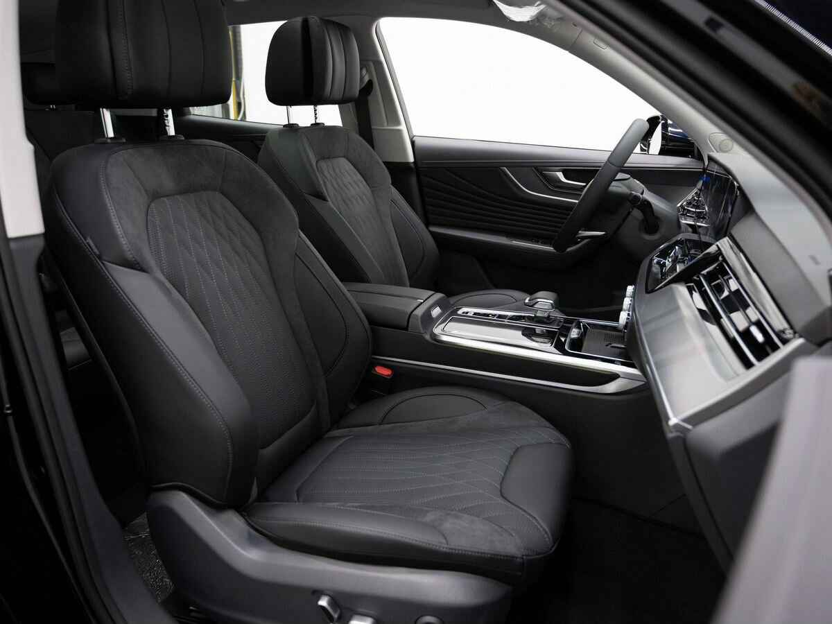 Купить Hongqi HS5, 2023, 165 км, фото №12