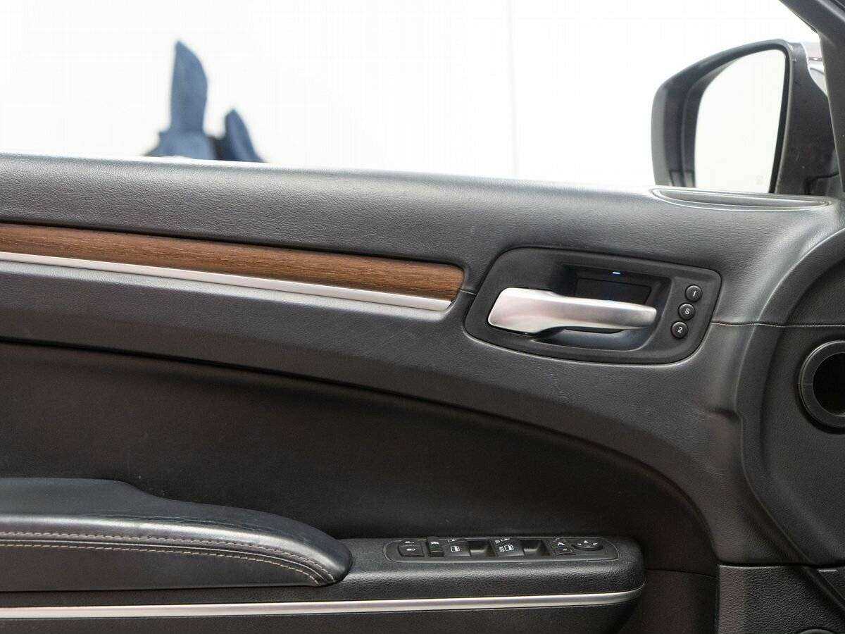 Купить Chrysler 300C, 2012, 230 000 км, фото №15