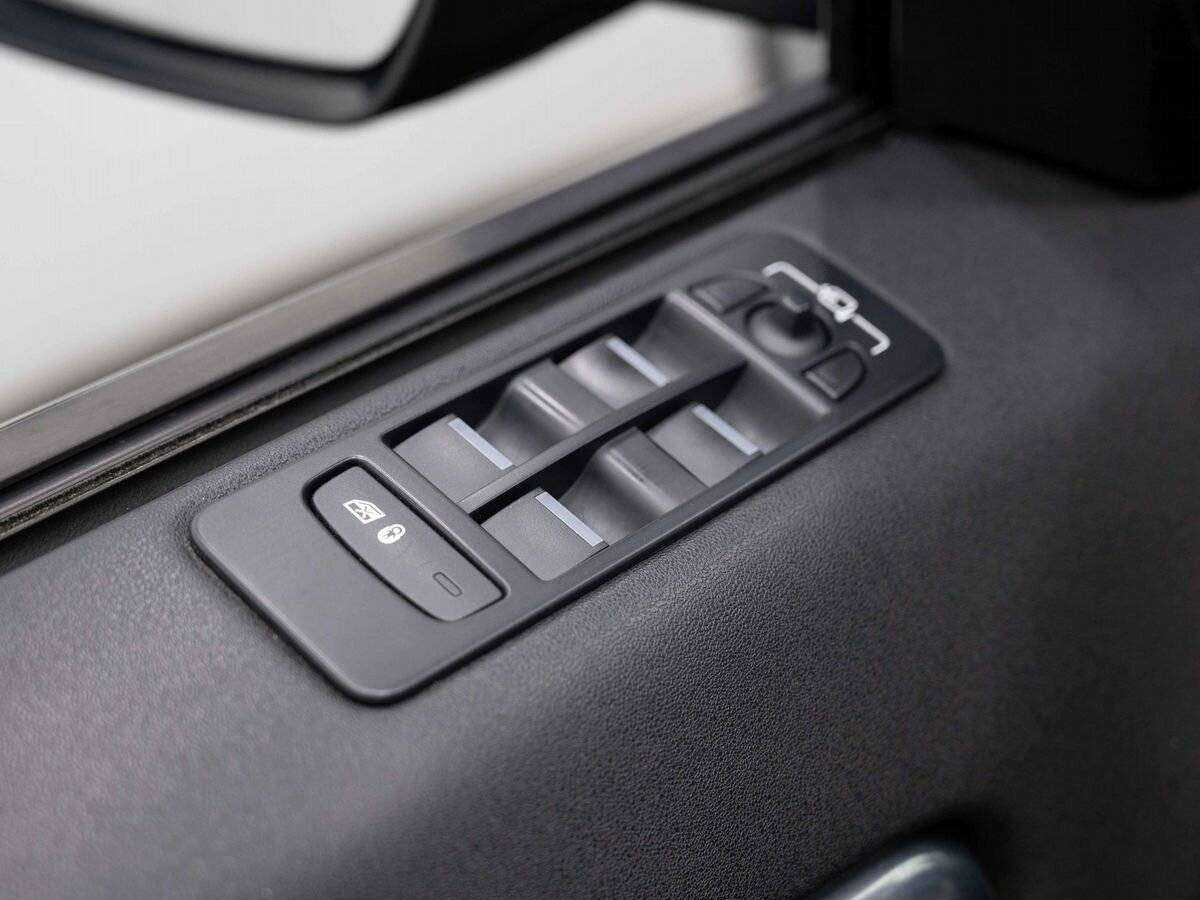 Купить Land Rover Discovery Sport, 2015, 183 000 км, фото №12