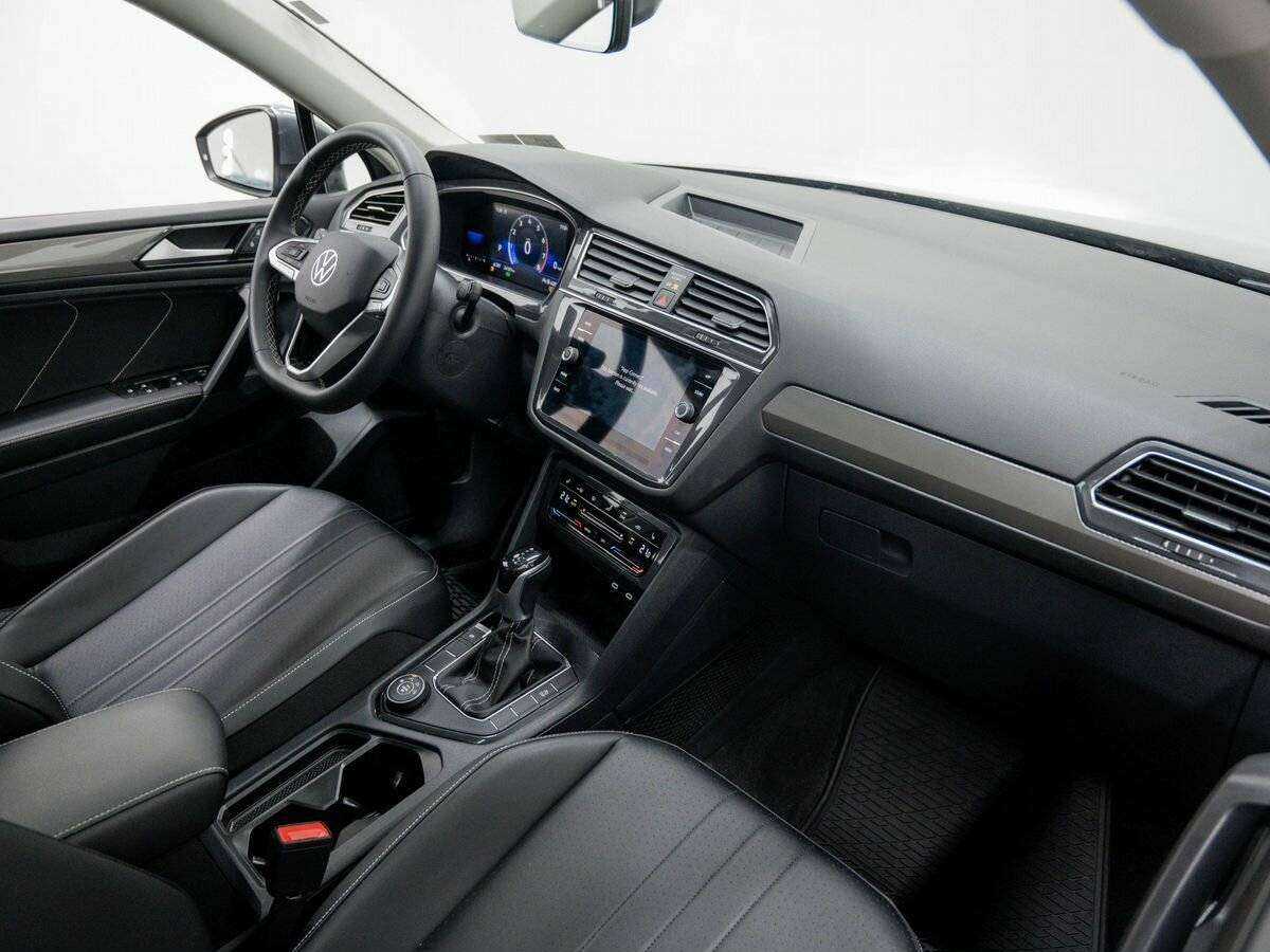 Купить Volkswagen Tiguan, 2022, 24 195 км, фото №8