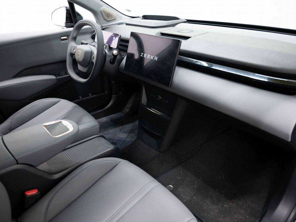 Купить Zeekr X, 2023, 77 км, фото №11