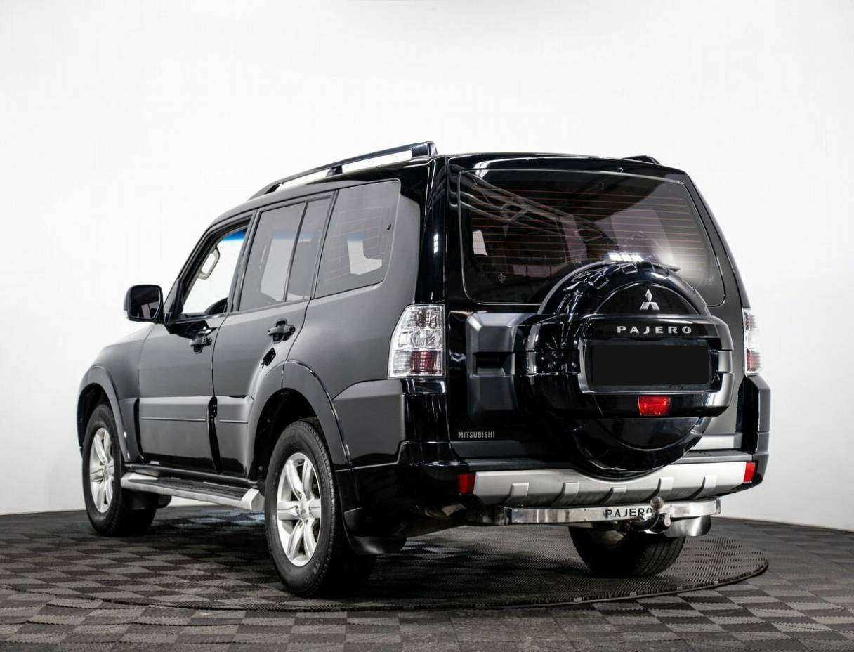 Купить Mitsubishi Pajero, 2011, 186 754 км, фото №4