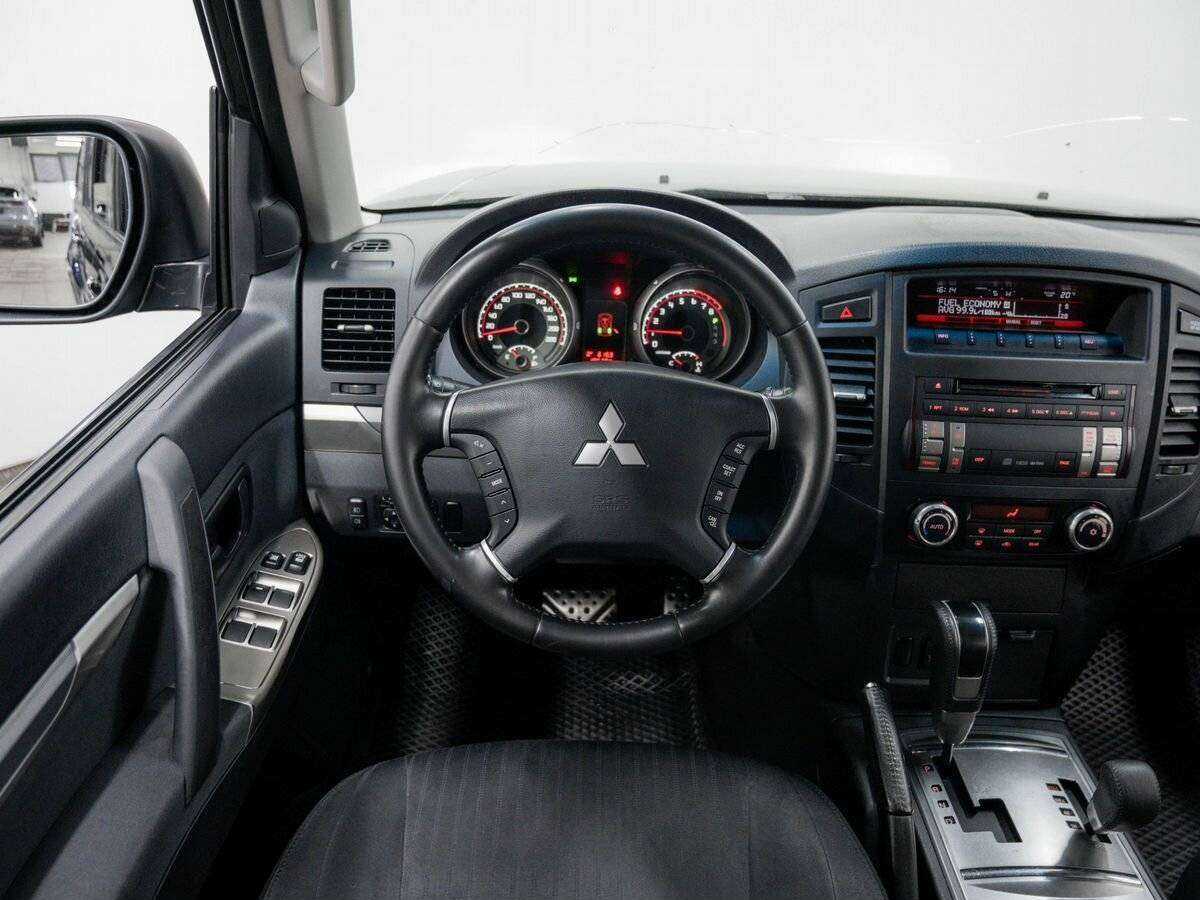 Купить Mitsubishi Pajero, 2011, 186 754 км, фото №13