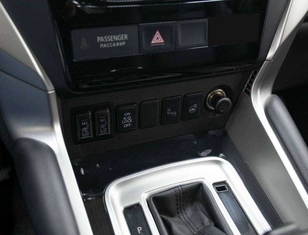 Купить Mitsubishi Pajero Sport, 2018, 128 000 км, фото №22