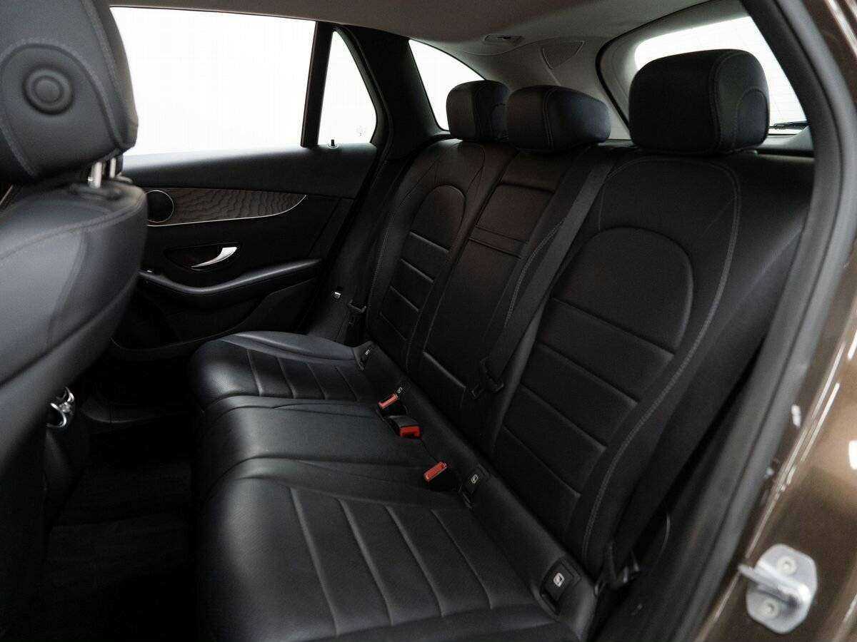 Купить Mercedes-Benz GLC 250 d, 2018, 160 508 км, фото №7