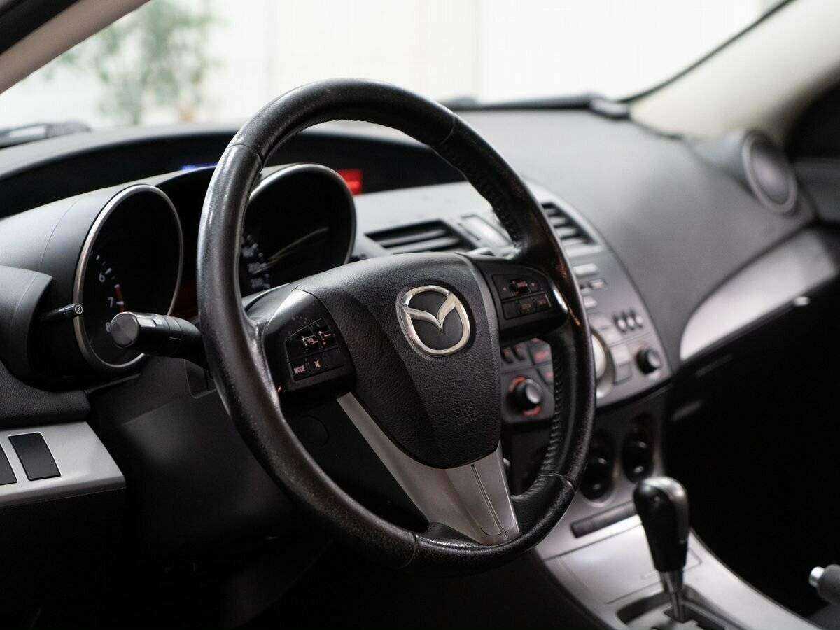 Купить Mazda 3, 2011, 240 702 км, фото №5