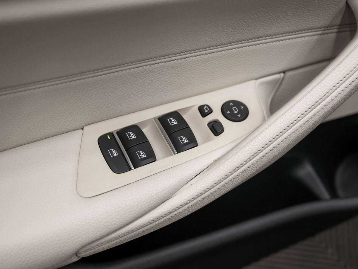 Купить BMW 5 серии 520i, 2018, 174 500 км, фото №14