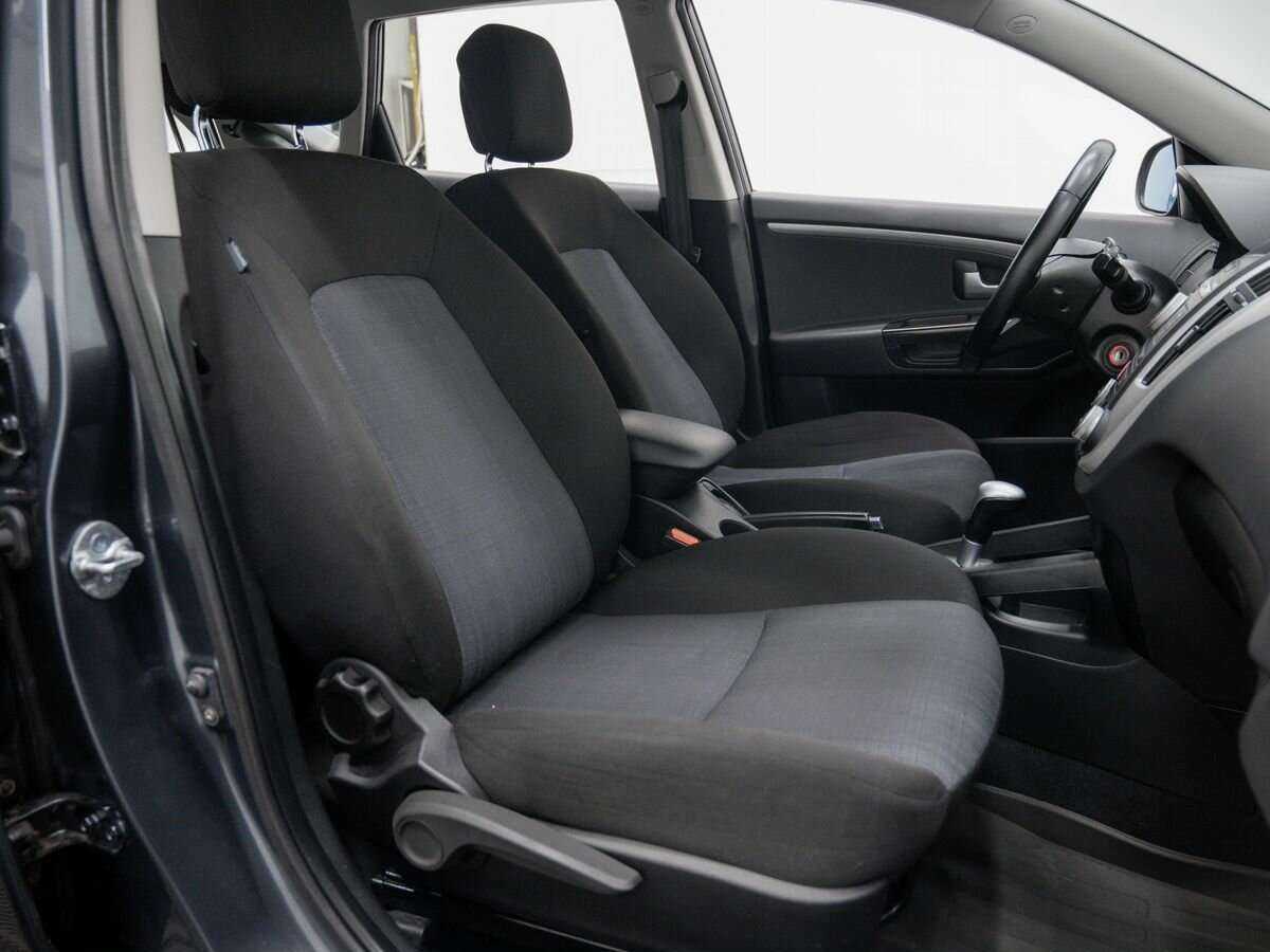 Купить Kia Ceed, 2010, 174 000 км, фото №8