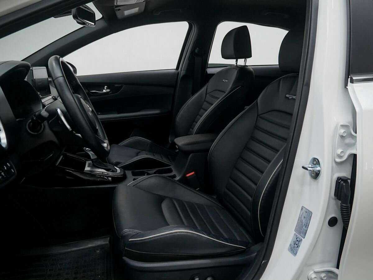 Купить Kia Cerato, 2022, 9 826 км, фото №12