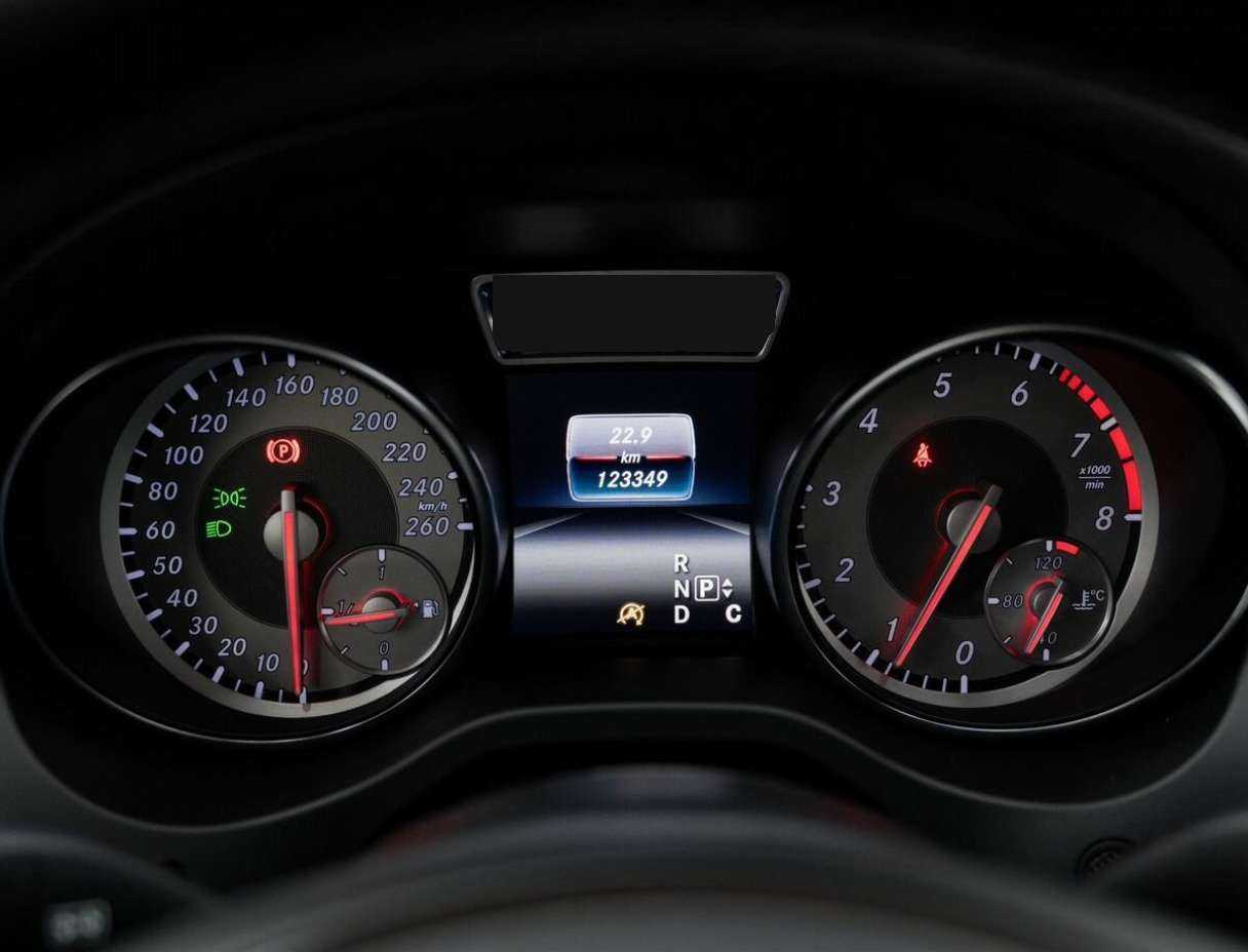 Купить Mercedes-Benz GLA 250, 2016, 123 344 км, фото №25