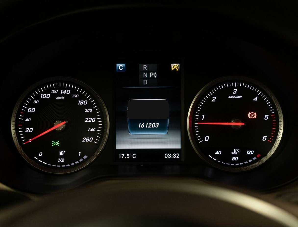 Купить Mercedes-Benz GLC 250 d, 2016, 161 000 км, фото №11