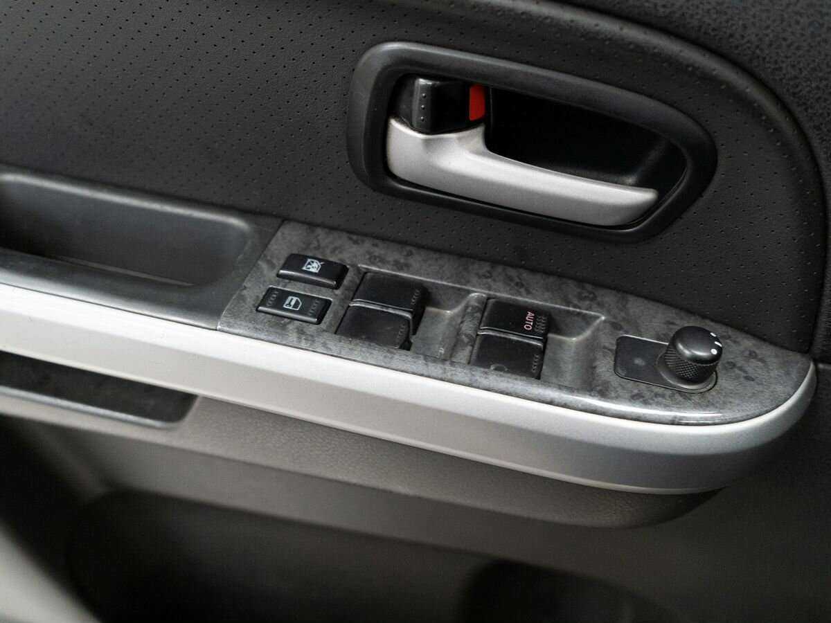 Купить Suzuki Grand Vitara, 2010, 201 000 км, фото №14