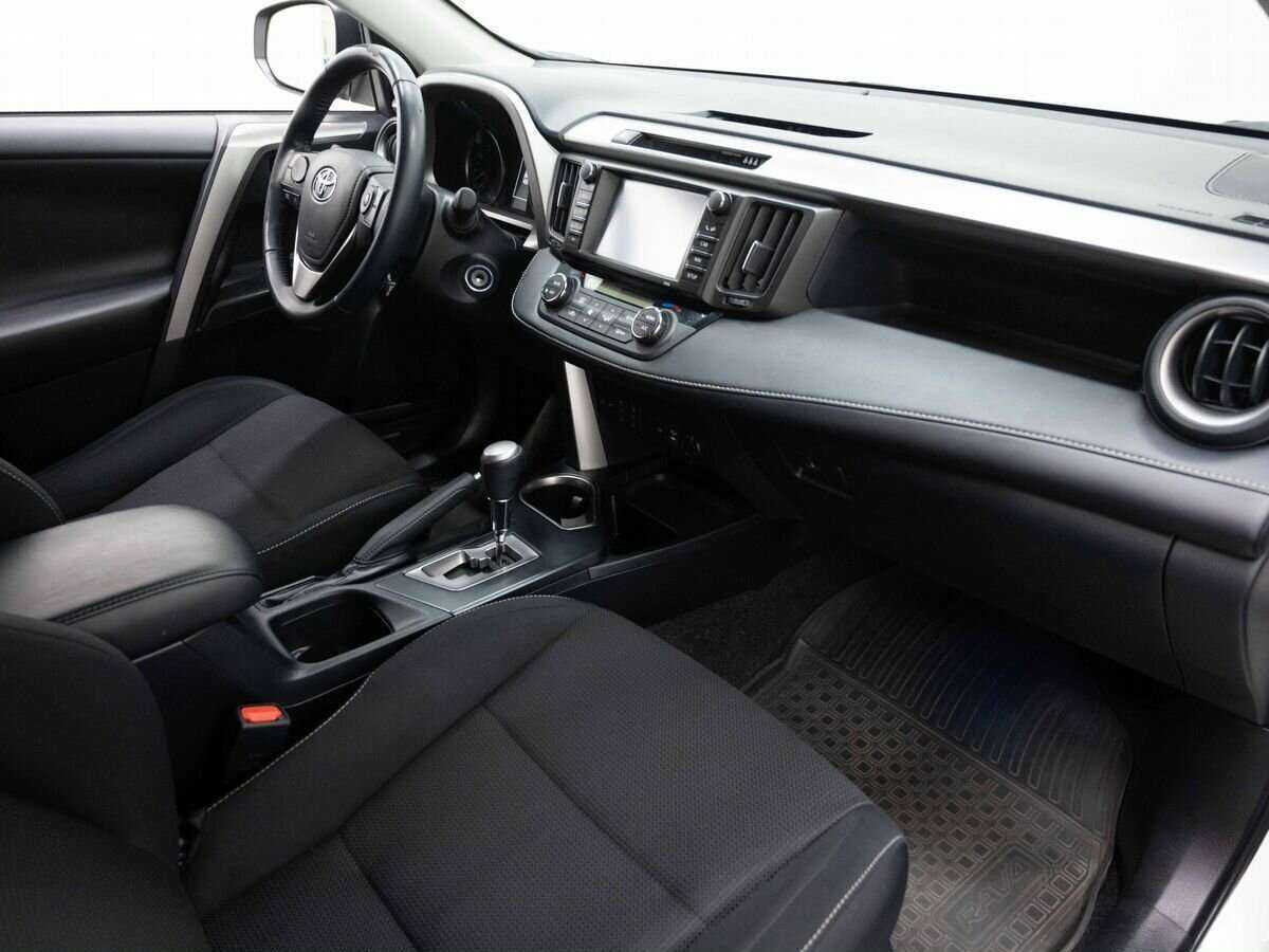 Купить Toyota RAV4, 2017, 176 750 км, фото №9