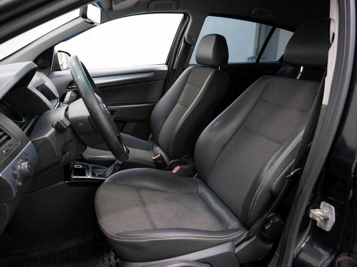 Купить Opel Astra, 2010, 180 000 км, фото №8