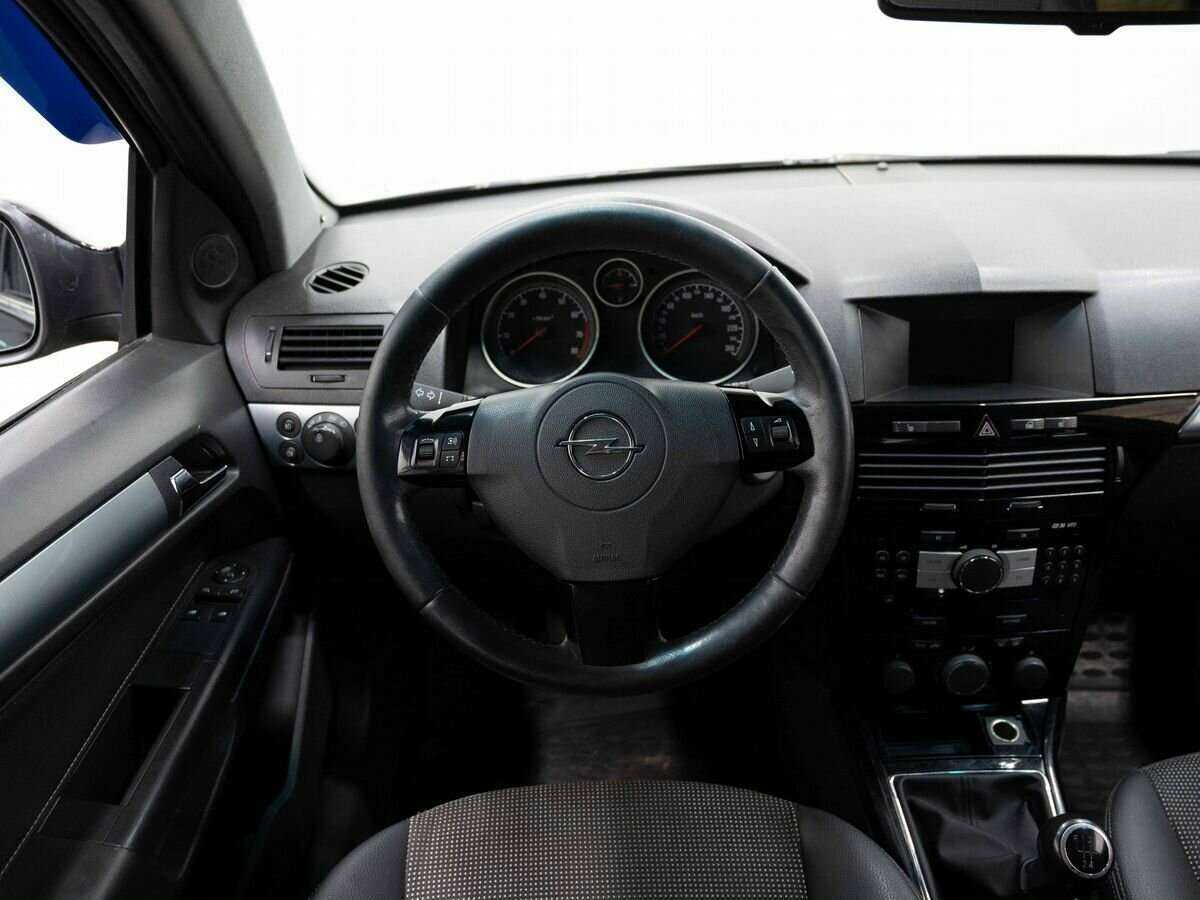 Купить Opel Astra, 2010, 180 000 км, фото №12