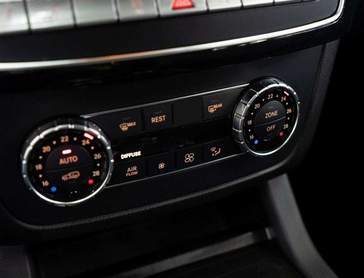 Купить Mercedes-Benz GLS 350 d, 2016, 91 091 км, фото №12