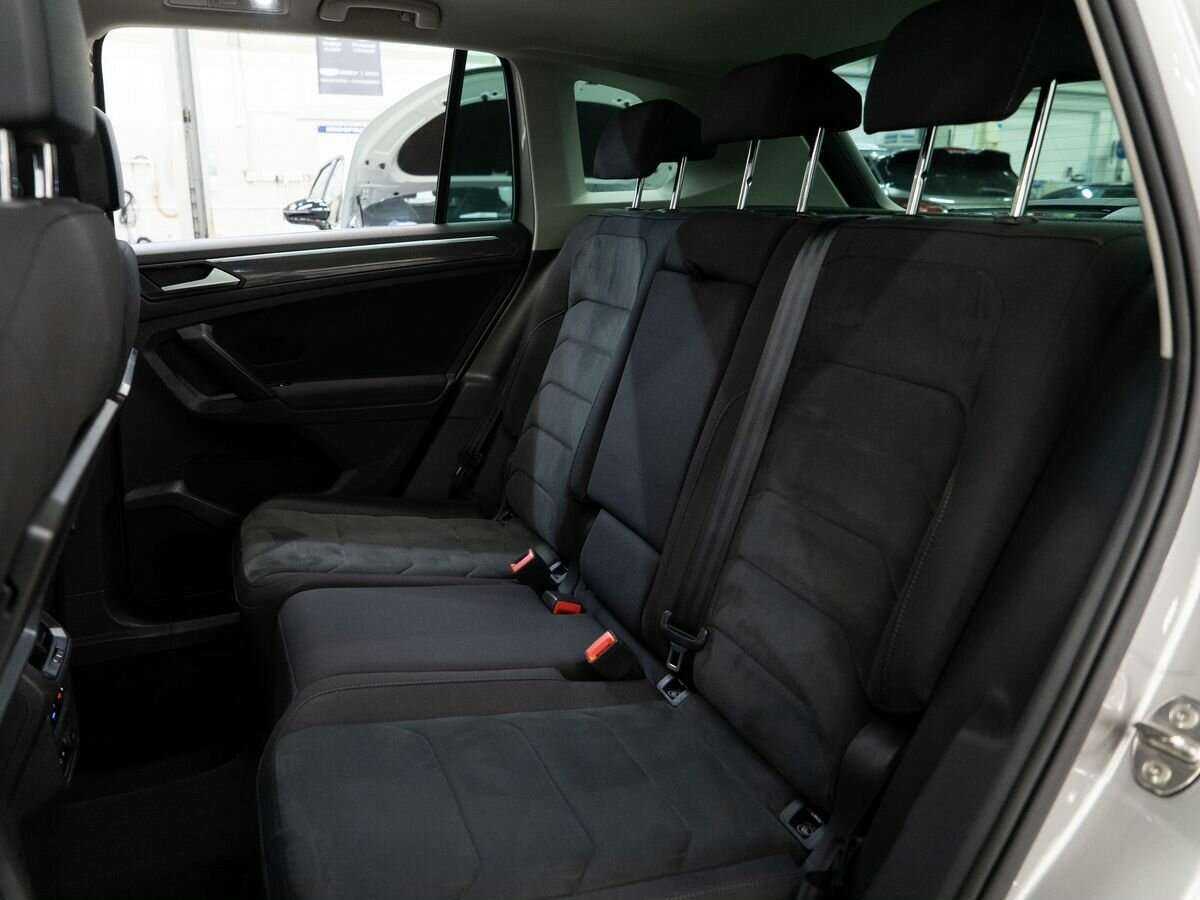 Купить Volkswagen Tiguan, 2019, 71 175 км, фото №7