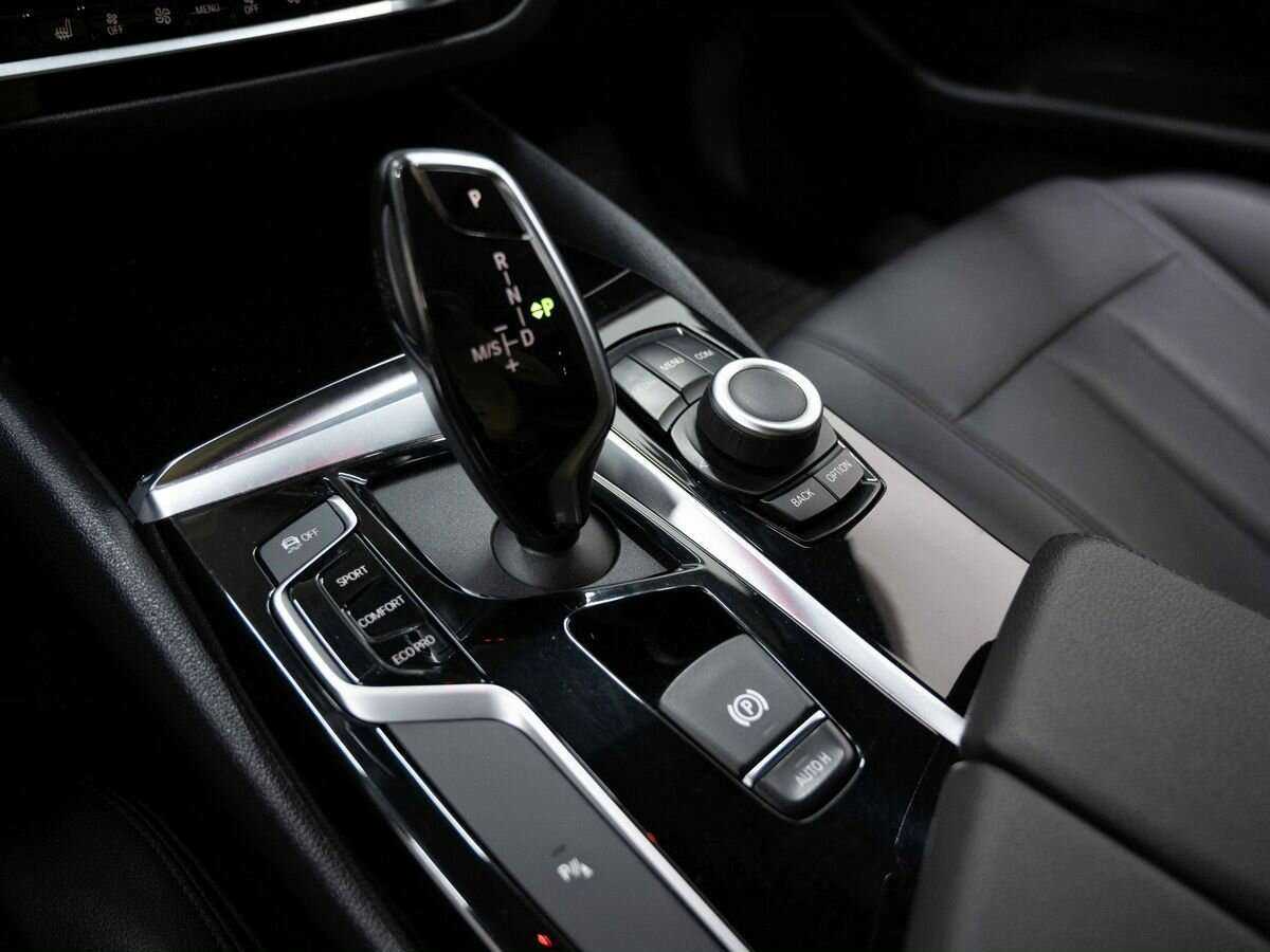 Купить BMW 5 серии 520d xDrive, 2019, 231 000 км, фото №22