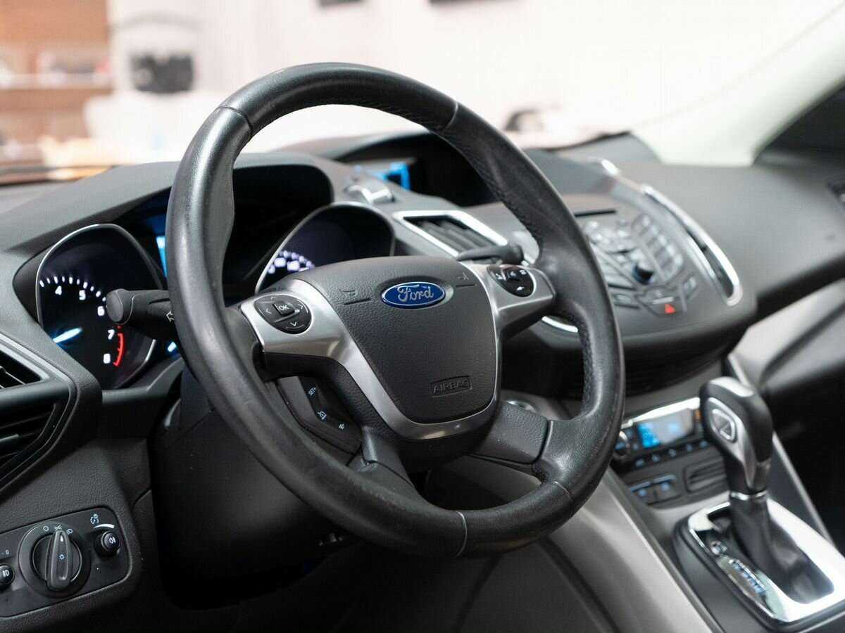 Купить Ford Kuga, 2015, 150 000 км, фото №5