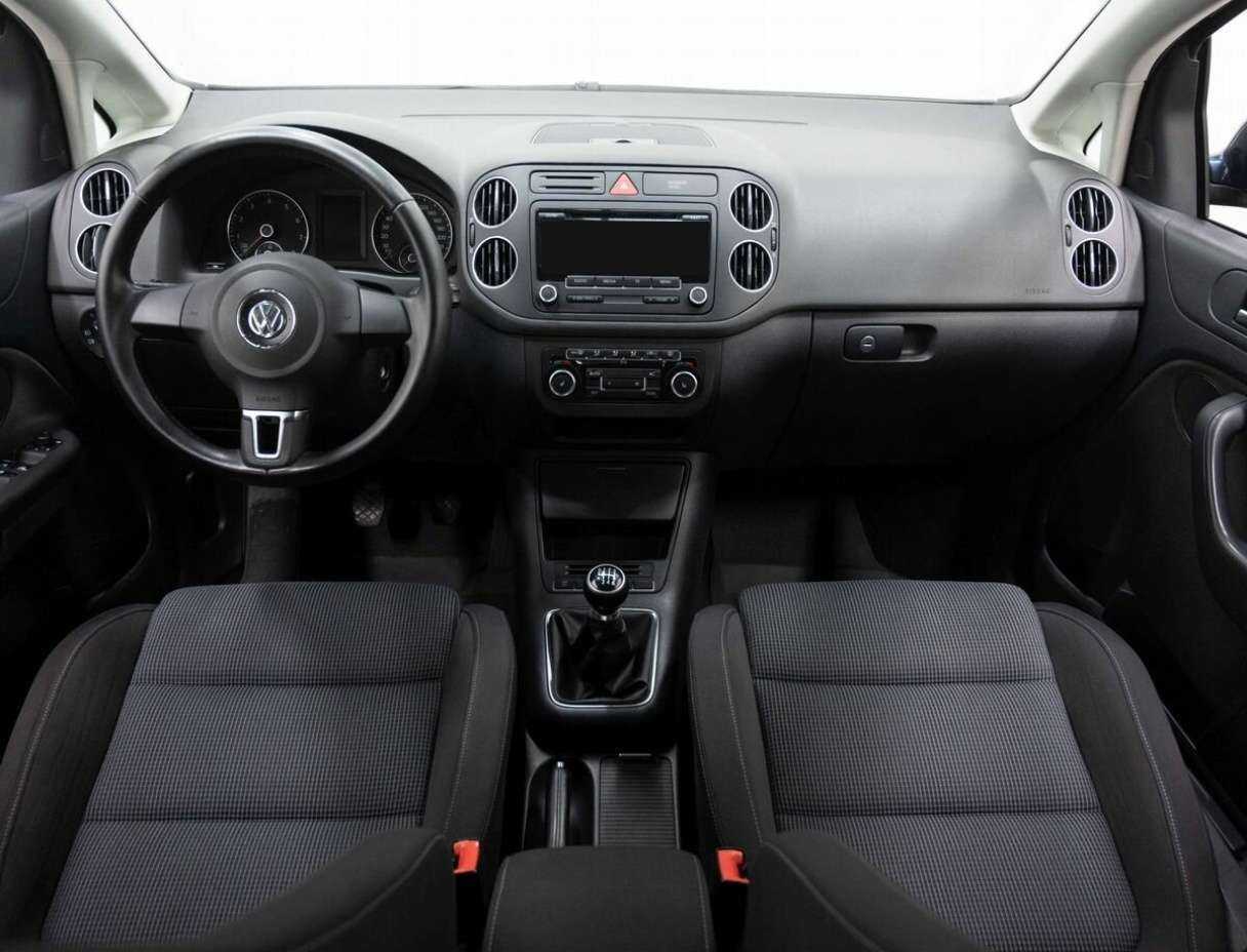 Купить Volkswagen Golf Plus, 2011, 86 041 км, фото №13