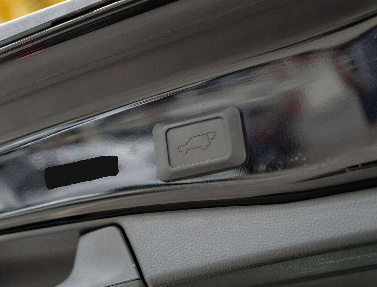 Купить Toyota RAV4, 2019, 47 000 км, фото №8