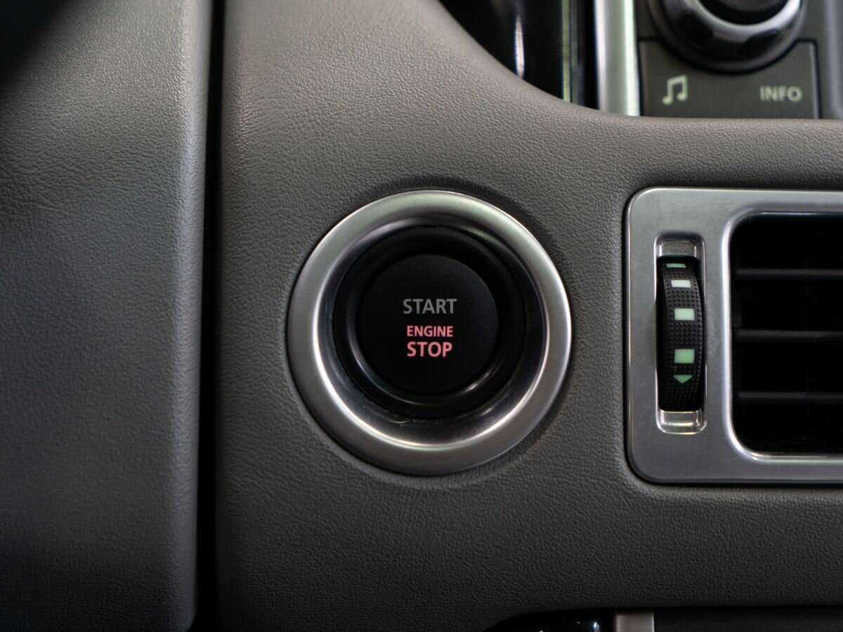 Купить Land Rover Range Rover, 2010, 232 500 км, фото №13