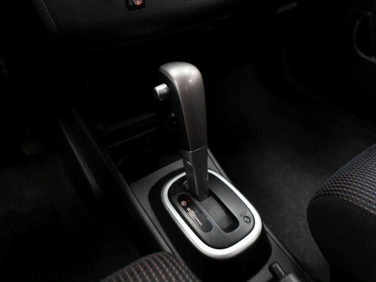 Купить Nissan Tiida, 2011, 75 847 км, фото №16