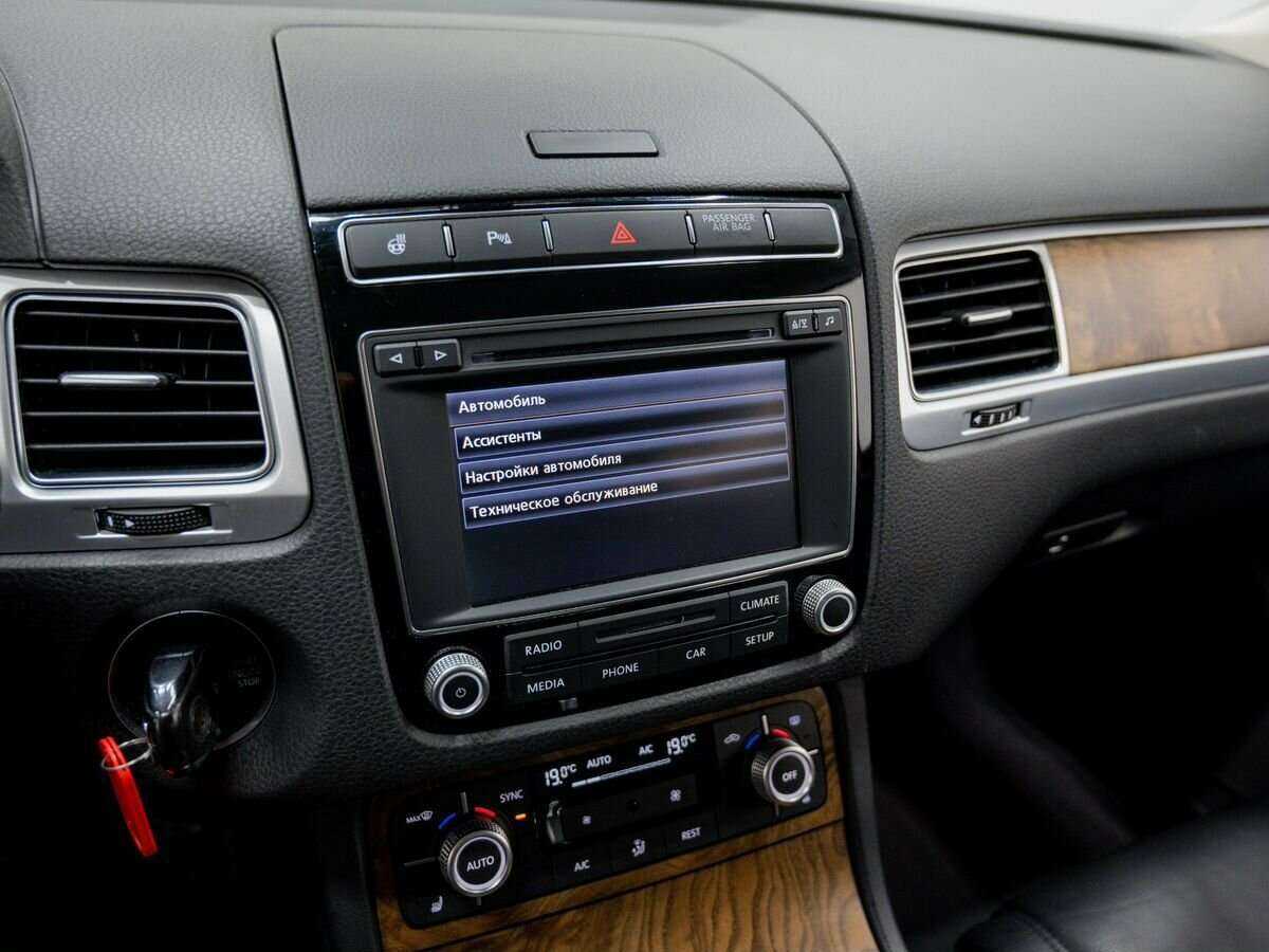 Купить Volkswagen Touareg, 2015, 138 000 км, фото №24