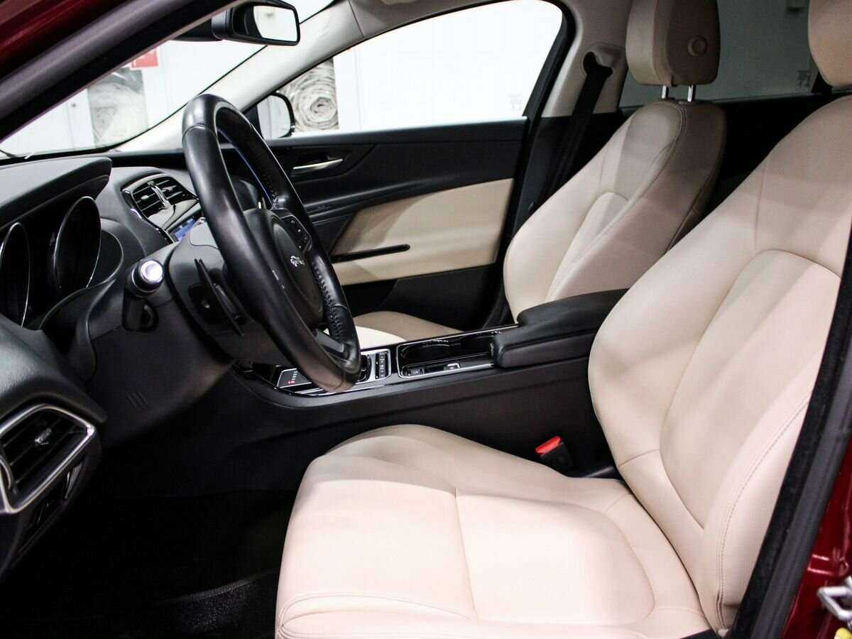 Купить Jaguar XE, 2016, 140 650 км, фото №15