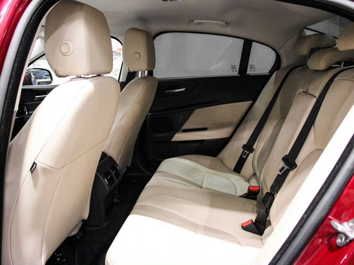 Купить Jaguar XE, 2016, 140 650 км, фото №17