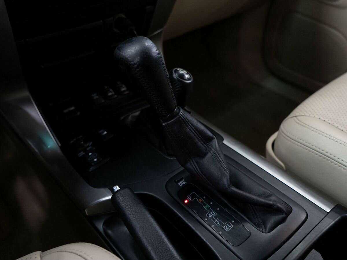 Купить Toyota Land Cruiser Prado 5-speed, 2005, 318 622 км, фото №14