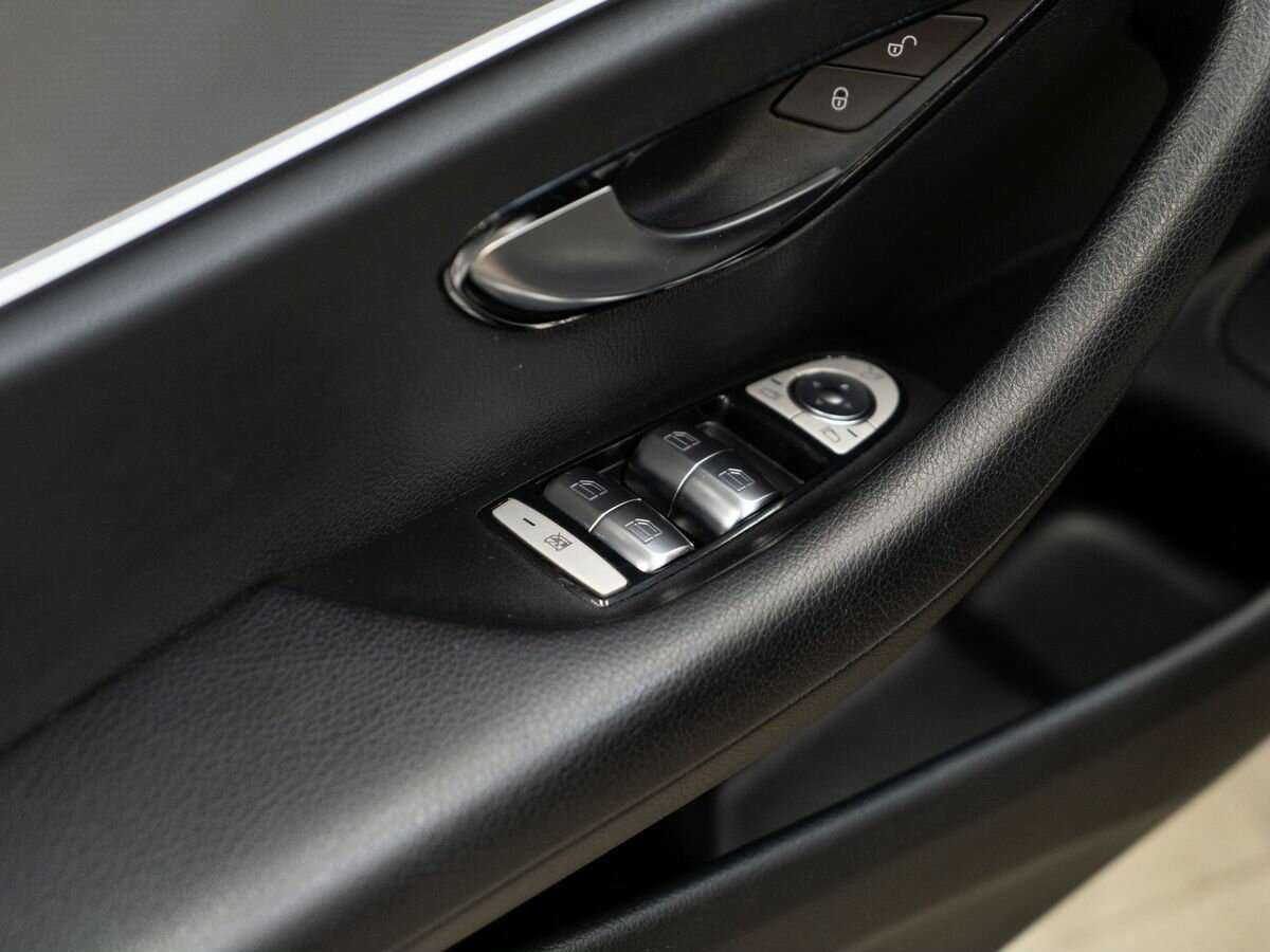 Купить Mercedes-Benz E-Класс 200, 2019, 190 042 км, фото №18