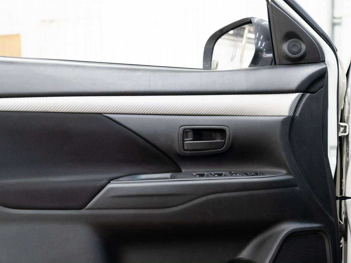 Купить Mitsubishi Outlander, 2015, 140 000 км, фото №17