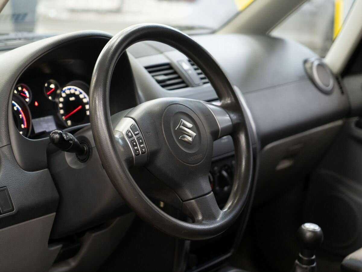 Купить Suzuki SX4, 2010, 73 530 км, фото №5