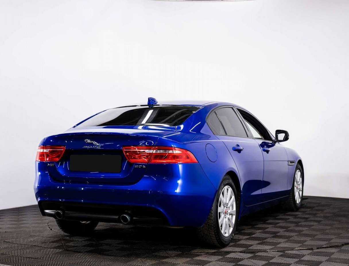 Купить Jaguar XE, 2017, 54 000 км, фото №6