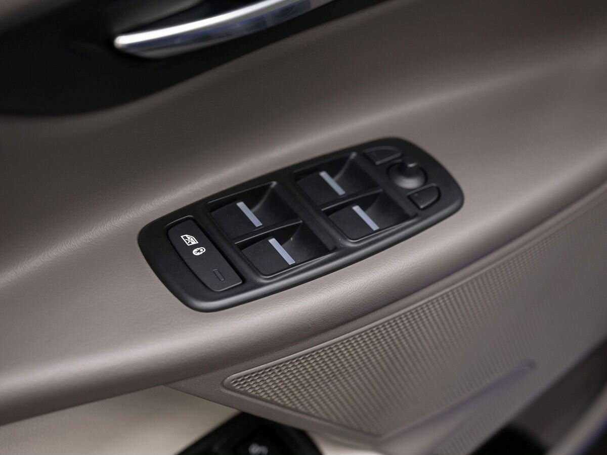 Купить Jaguar XE, 2017, 54 000 км, фото №19