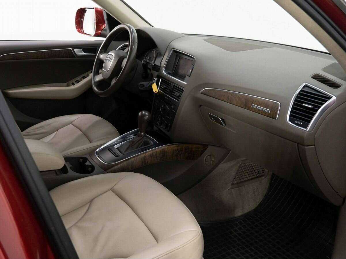 Купить Audi Q5, 2011, 181 192 км, фото №9