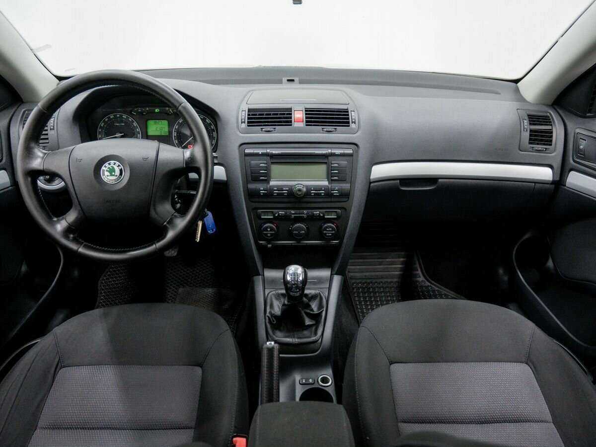 Купить Skoda Octavia, 2008, 281 683 км, фото №9