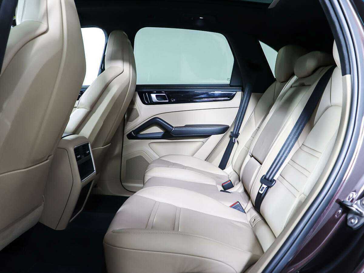 Купить Porsche Cayenne, 2018, 119 000 км, фото №10