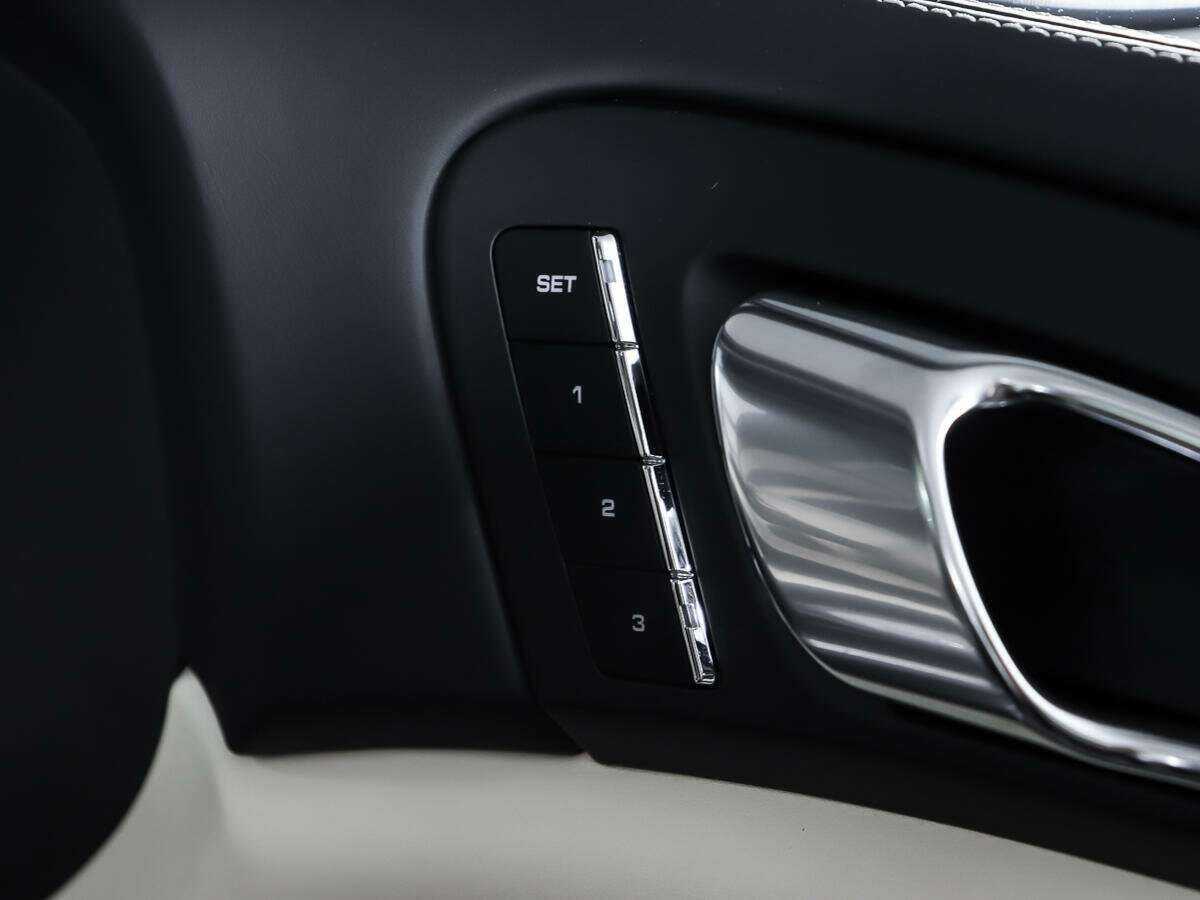 Купить Porsche Cayenne GTS, 2015, 67 531 км, фото №18