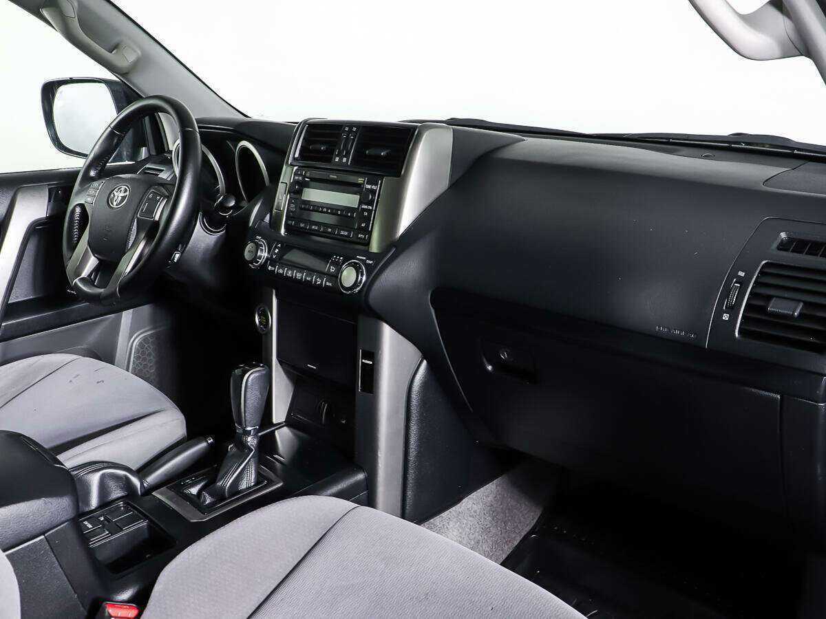 Купить Toyota Land Cruiser Prado, 2012, 122 000 км, фото №9