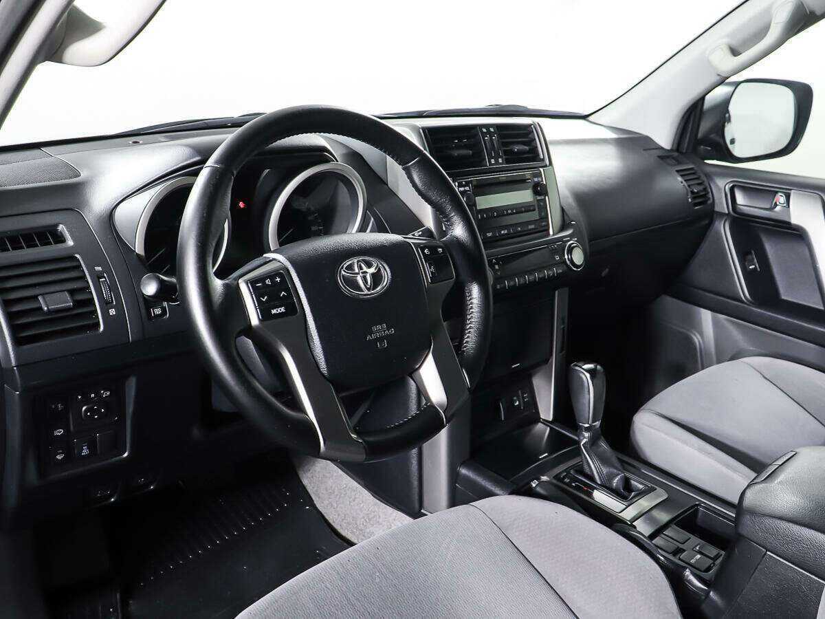 Купить Toyota Land Cruiser Prado, 2012, 122 000 км, фото №13