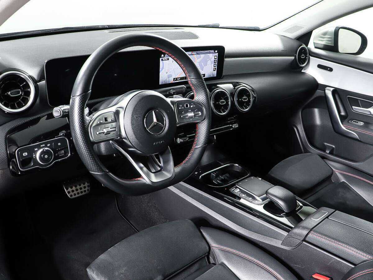 Купить Mercedes-Benz A-Класс 200, 2019, 105 275 км, фото №13