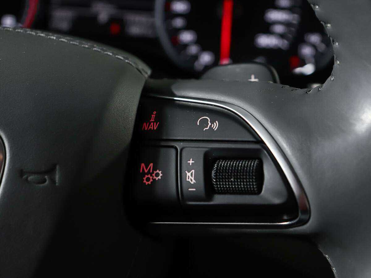 Купить Audi A8 Long, 2016, 74 915 км, фото №21