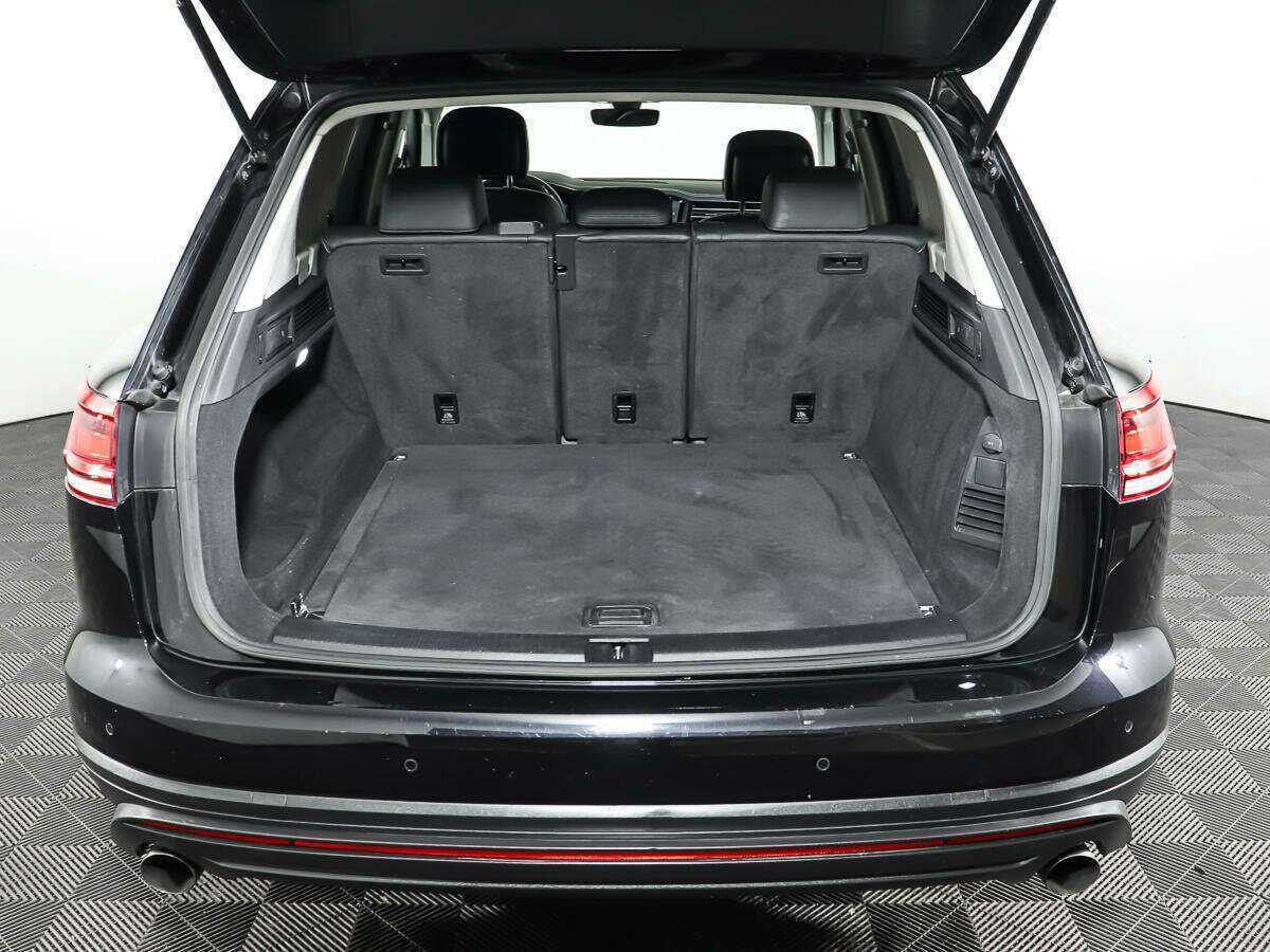Купить Volkswagen Touareg, 2019, 173 051 км, фото №10