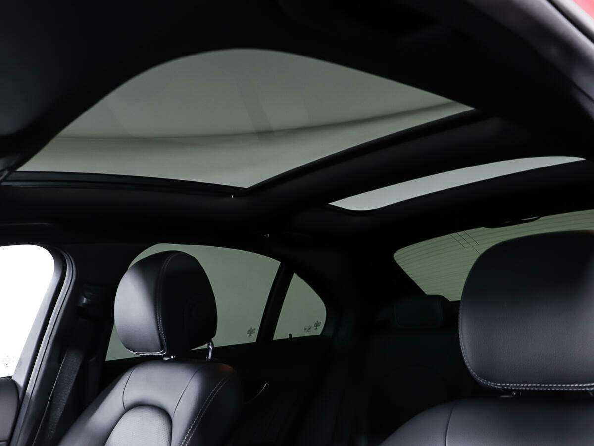 Купить Mercedes-Benz C-Класс 180, 2016, 46 366 км, фото №19