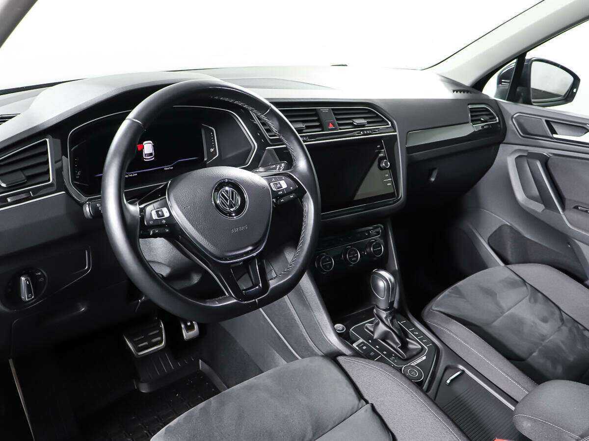 Купить Volkswagen Tiguan, 2020, 70 446 км, фото №14