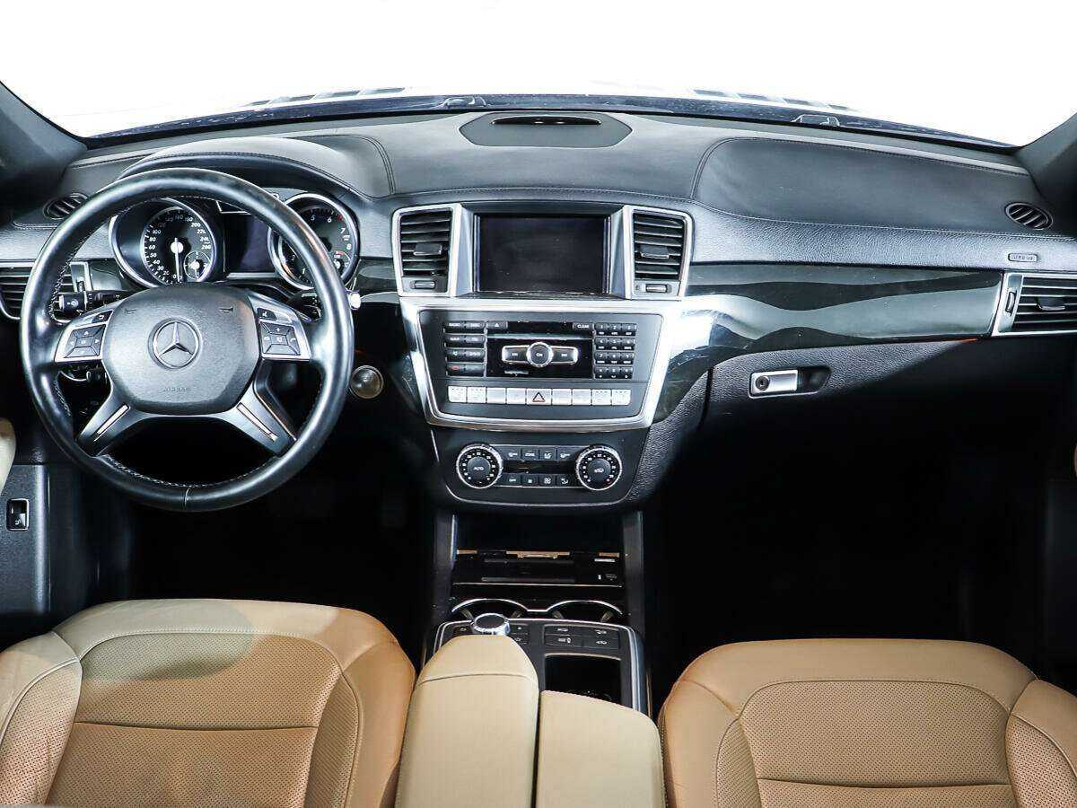 Купить Mercedes-Benz GL-Класс 400, 2015, 167 745 км, фото №11