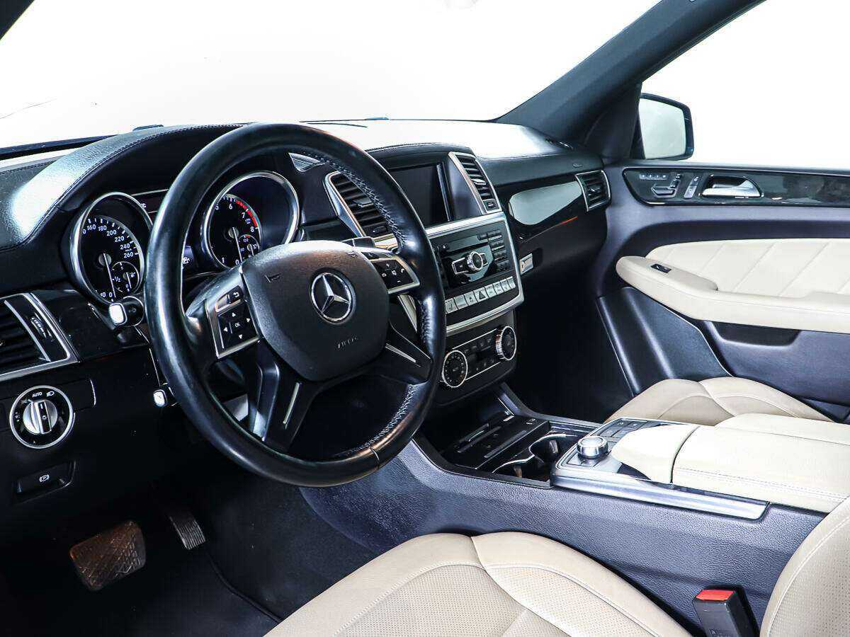 Купить Mercedes-Benz GL-Класс 400, 2015, 167 745 км, фото №13