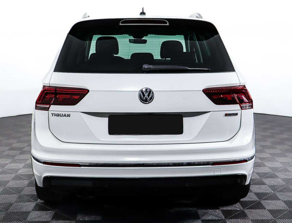 Купить Volkswagen Tiguan, 2018, 93 826 км, фото №6